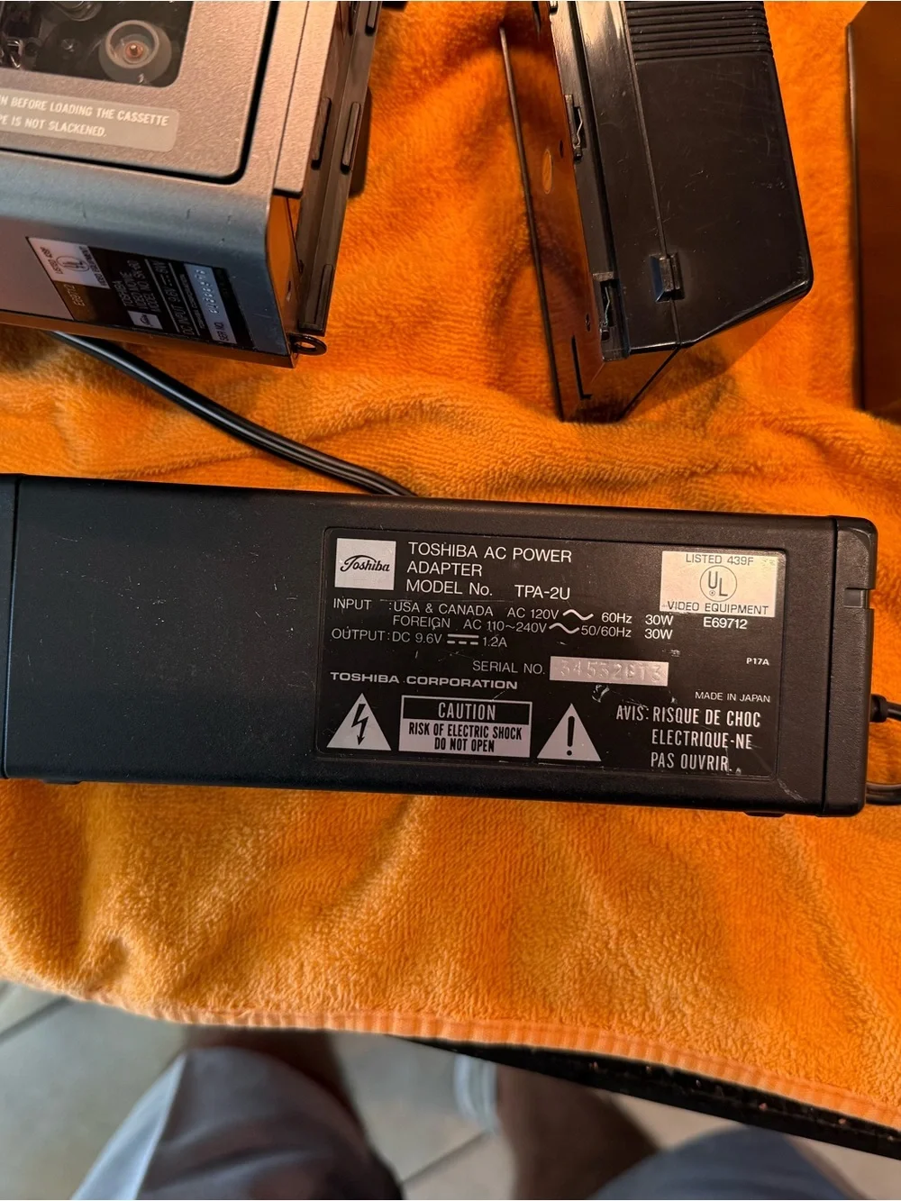Toshiba dark gray VHS-C Video Movie Camcorder with Auto Focus